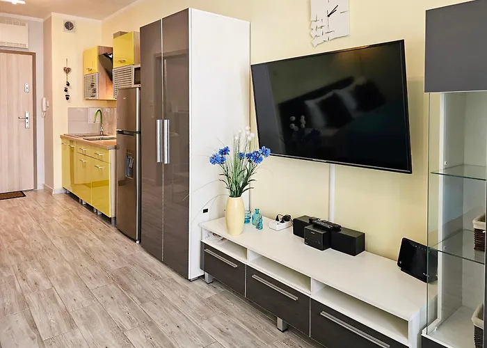 Visit Baltic - Monte Cassino * سفينويتشي