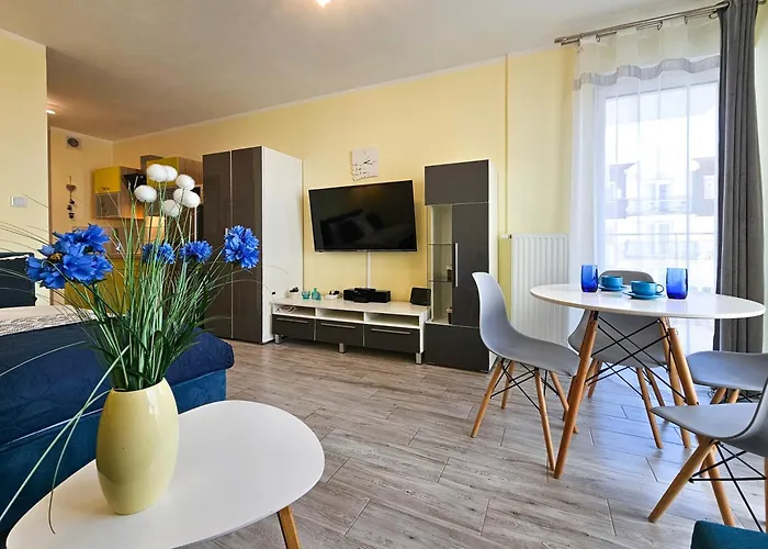 Visit Baltic - Monte Cassino سفينويتشي